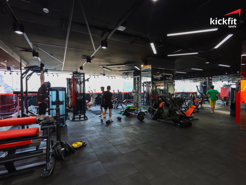 Khu vực Fitness tại Kickfit Sports Nguyễn Trãi