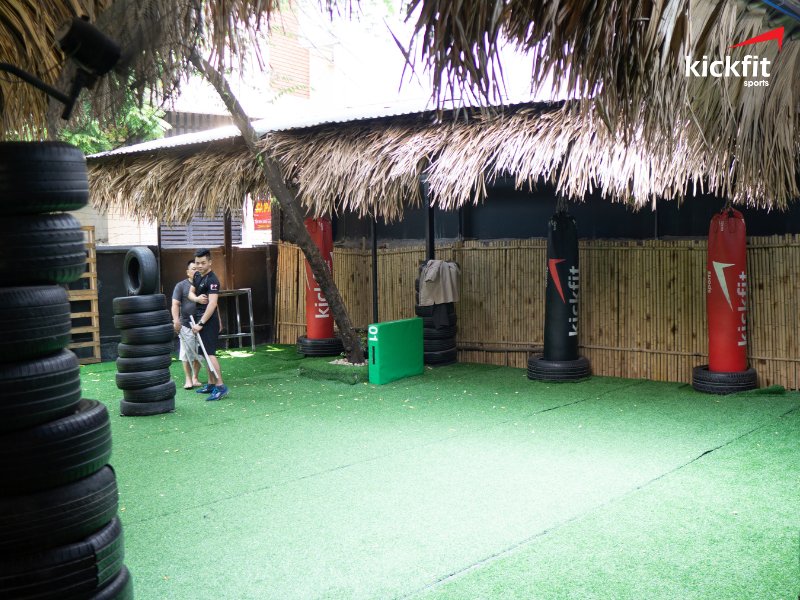 Nhà lán tập luyện ngoài trời tại Kickfit Sports Trần Duy Hưng