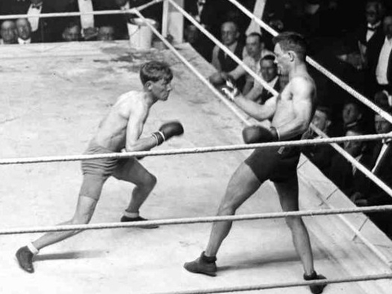 Jimmy Wilde: Một bóng ma Boxing với cái Búa ở trên tay