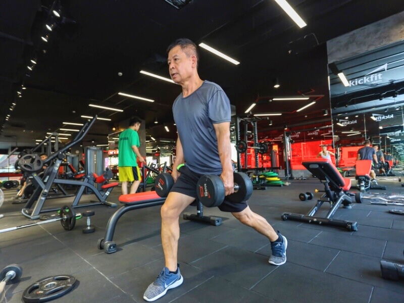 dang-ky-goi-dung-thu-truoc-khi-quyet-dinh-lua-chon-phong-gym-ha-dong