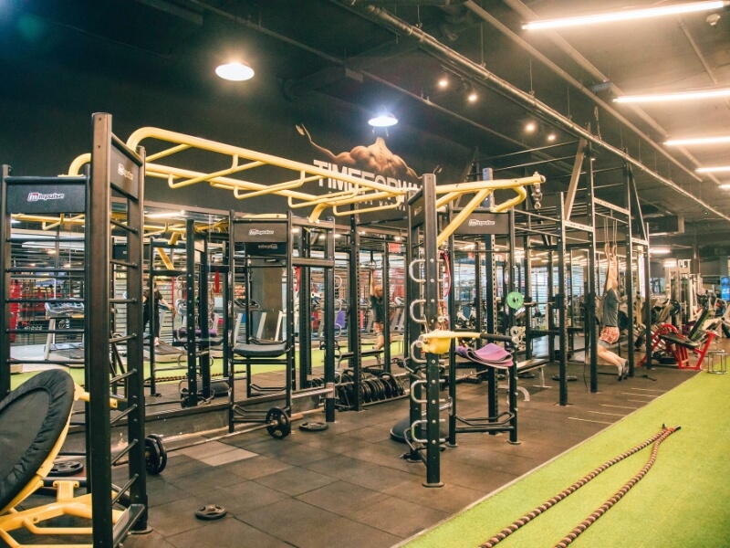 he-thong-anh-sang-than-thien-voi-nguoi-tap