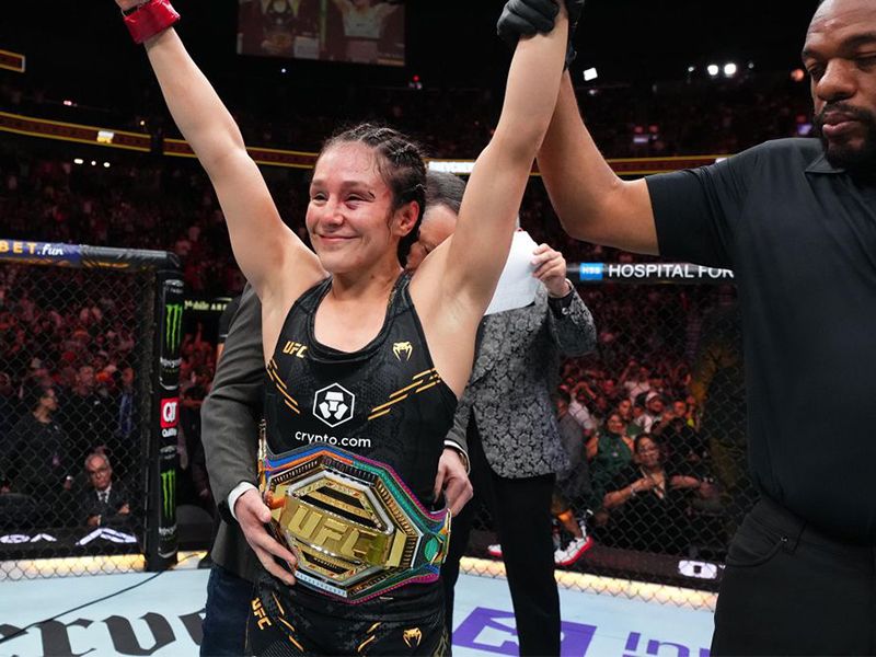 Nhà vô địch UFC hạng ruồi nữ năm 2023: Alexa Grasso