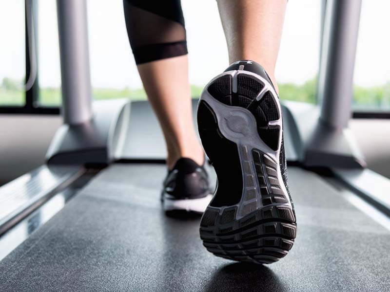 Không nên chạy máy chạy bộ hàng ngày
