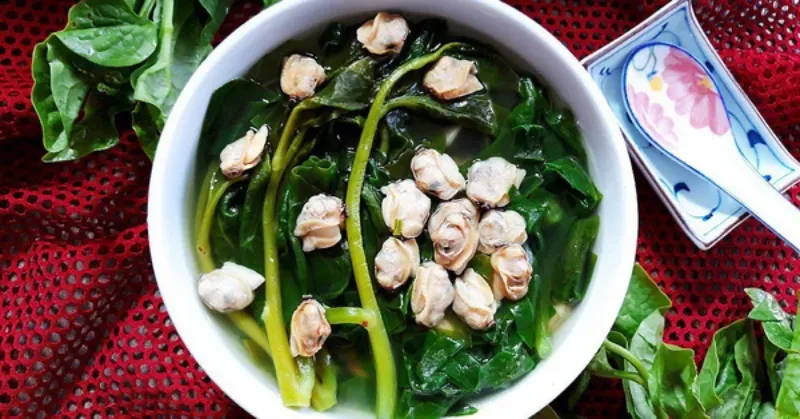 Canh mồng tơi nấu ngao