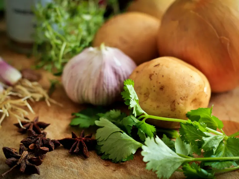 Rau củ chứa nhiều dinh dưỡng có lợi