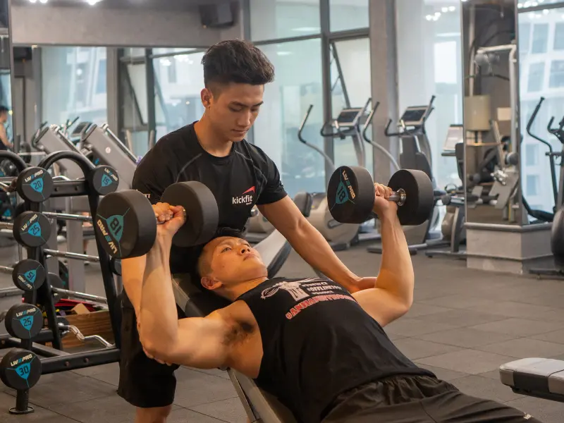 lich-tap-gym-cho-nguoi-moi-4-buoi-mot-tuan