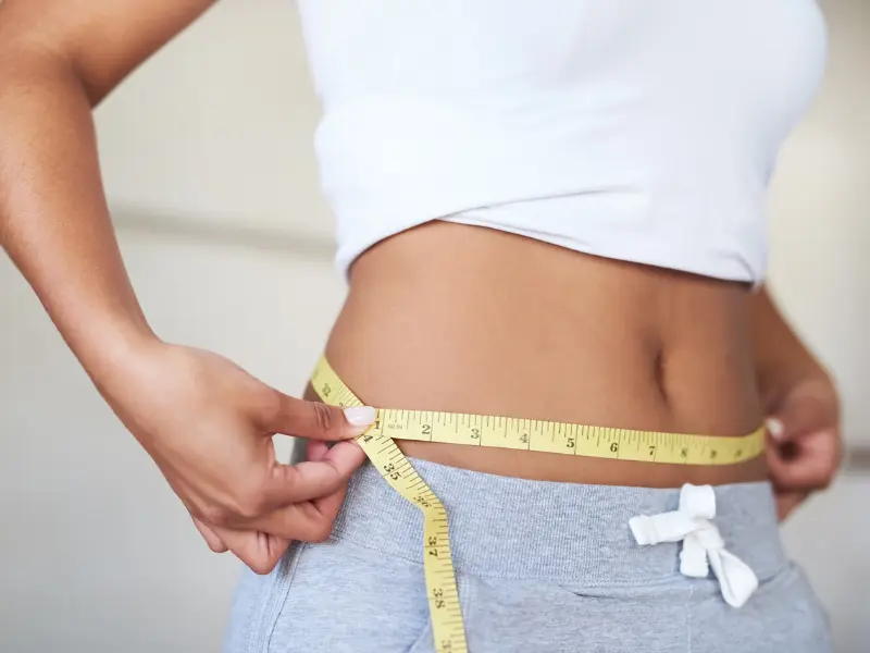 luu-y-khi-su-dung-nuoc-uong-giam-mo-bung