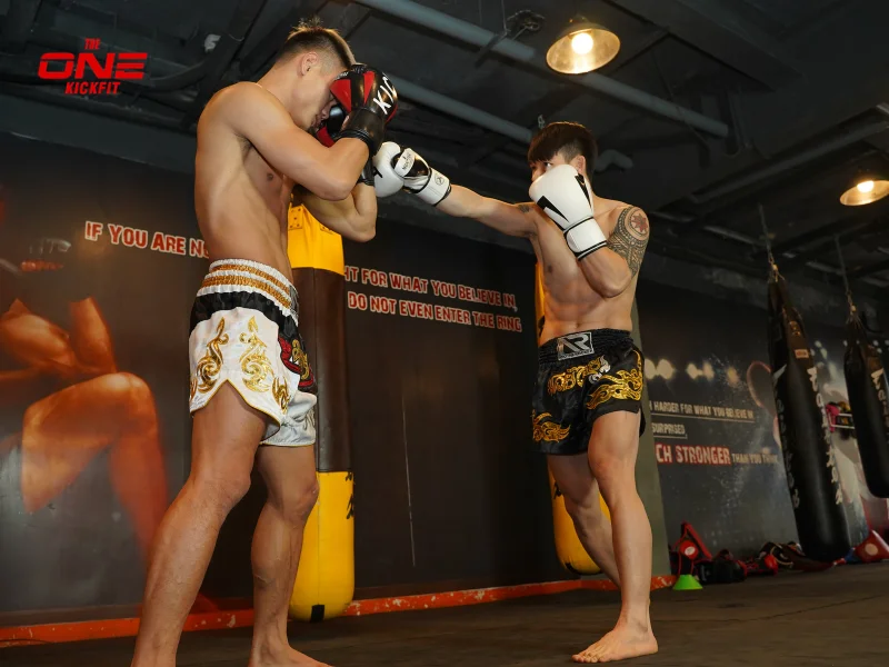 Các kỹ thuật đấm và tổ hợp đòn tại The One Kickfit