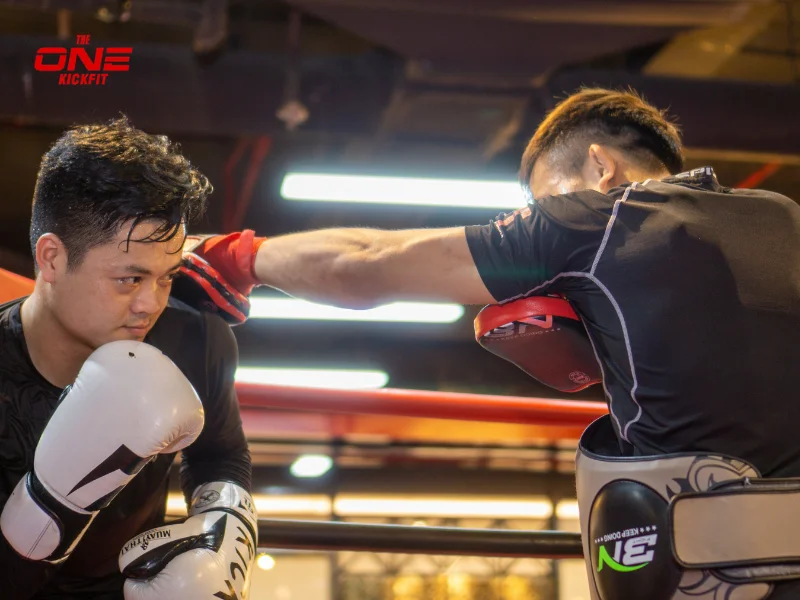 Cách né đòn và chặn đòn Boxing tại The One Kickfit